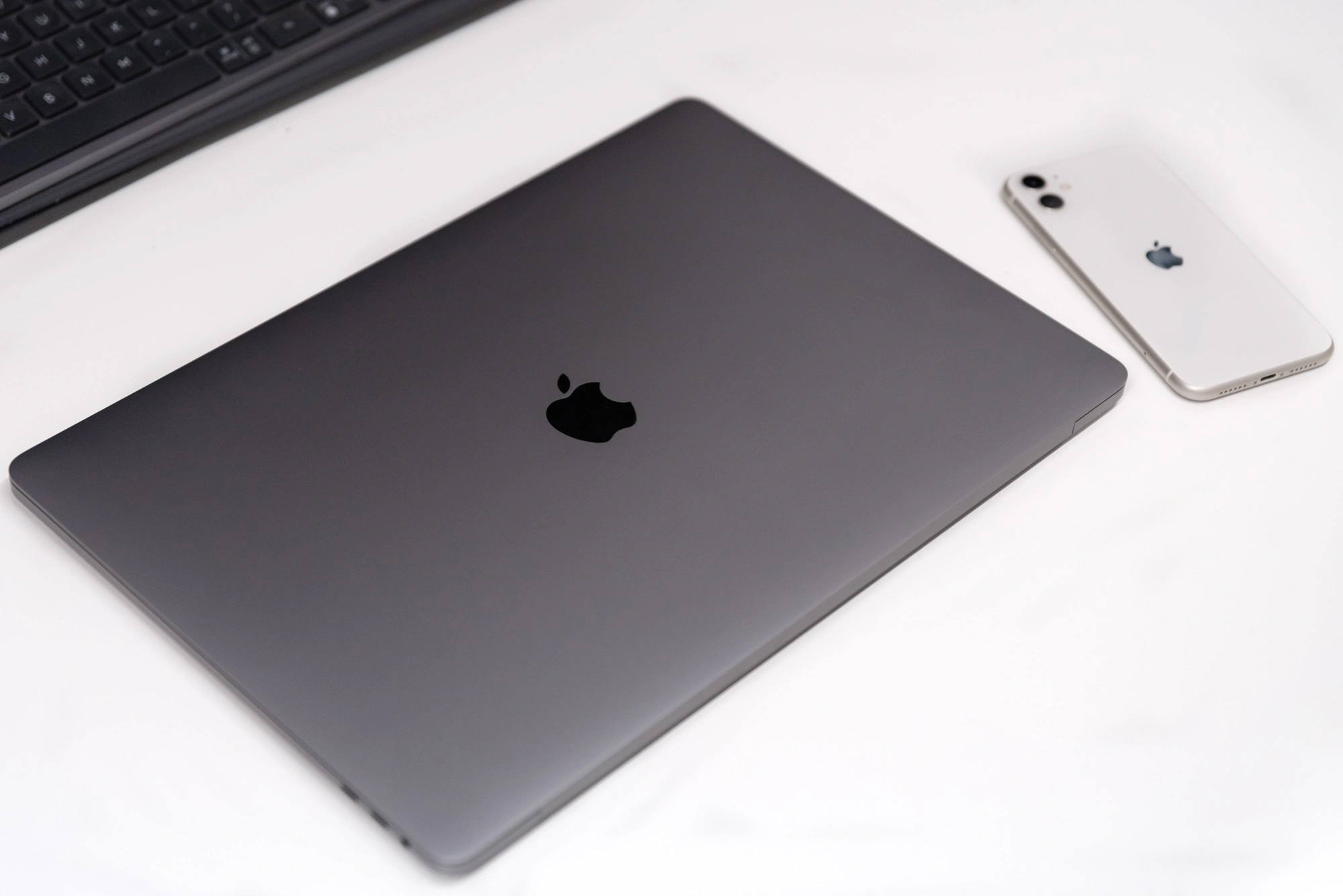 MacBook Pro 16 class="wp-image-1062876"
