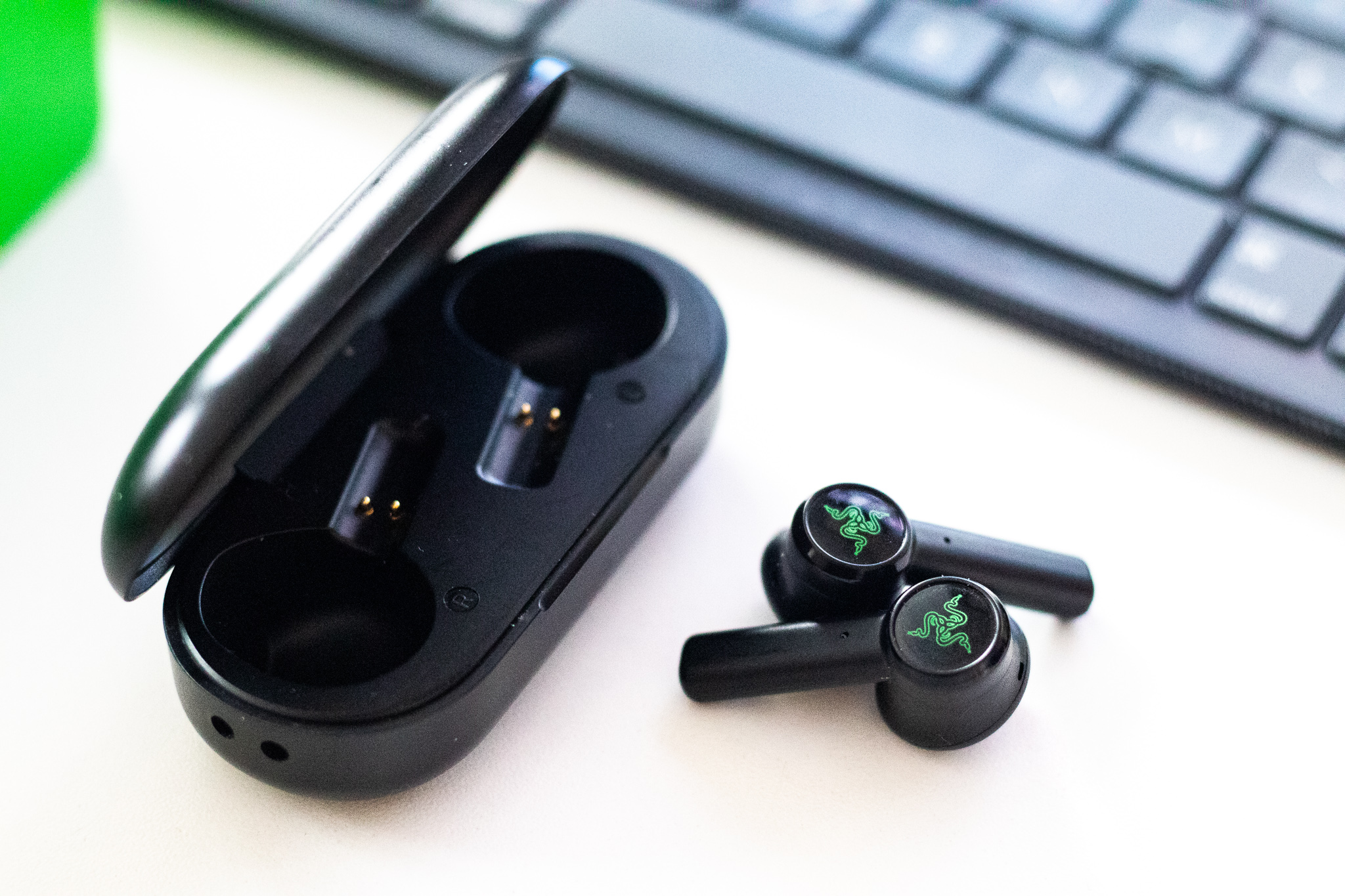 Recenzja Razer Hammerhead True Wireless - biją basem