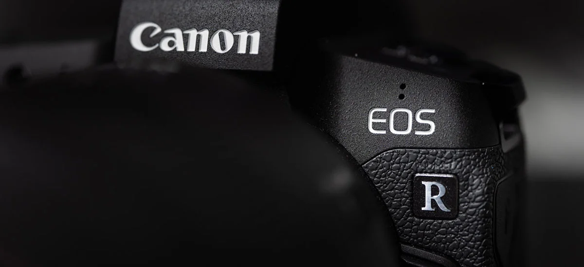 Canon EOS R