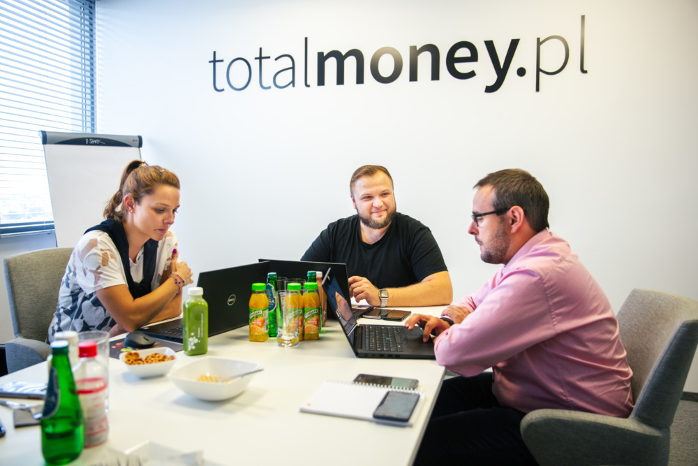 totalmoney.pl.kredyty roboczo class="wp-image-1063878"