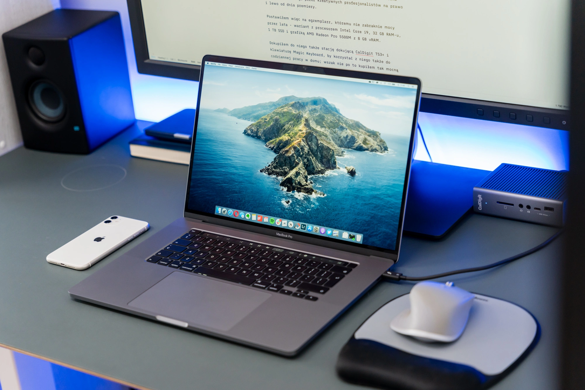 MacBook Pro 16 recenzja długoterminowa class="wp-image-1074489"