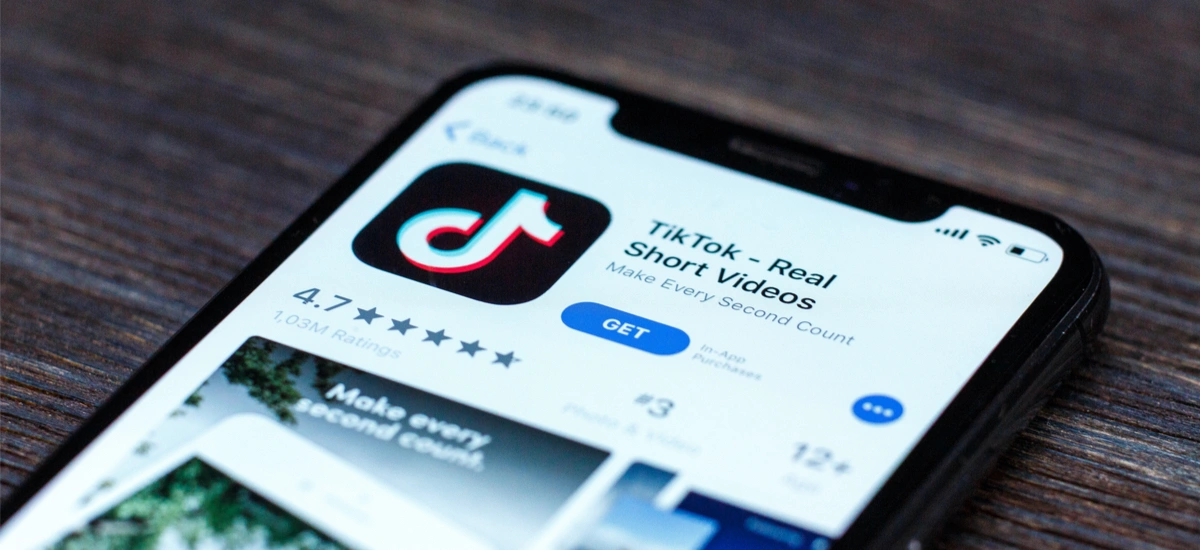 Przeskoczył Fejsa, Messengera i Insta. TikTok drugą najczęściej pobieraną apką w 2019 r.