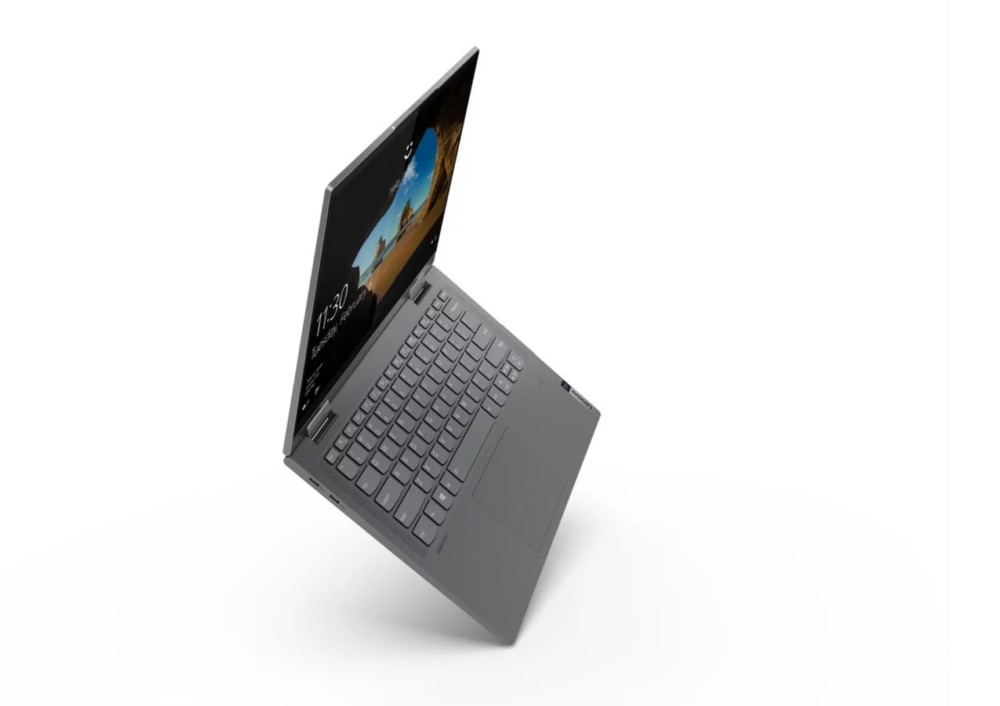 yoga 5g class="wp-image-1067124" 