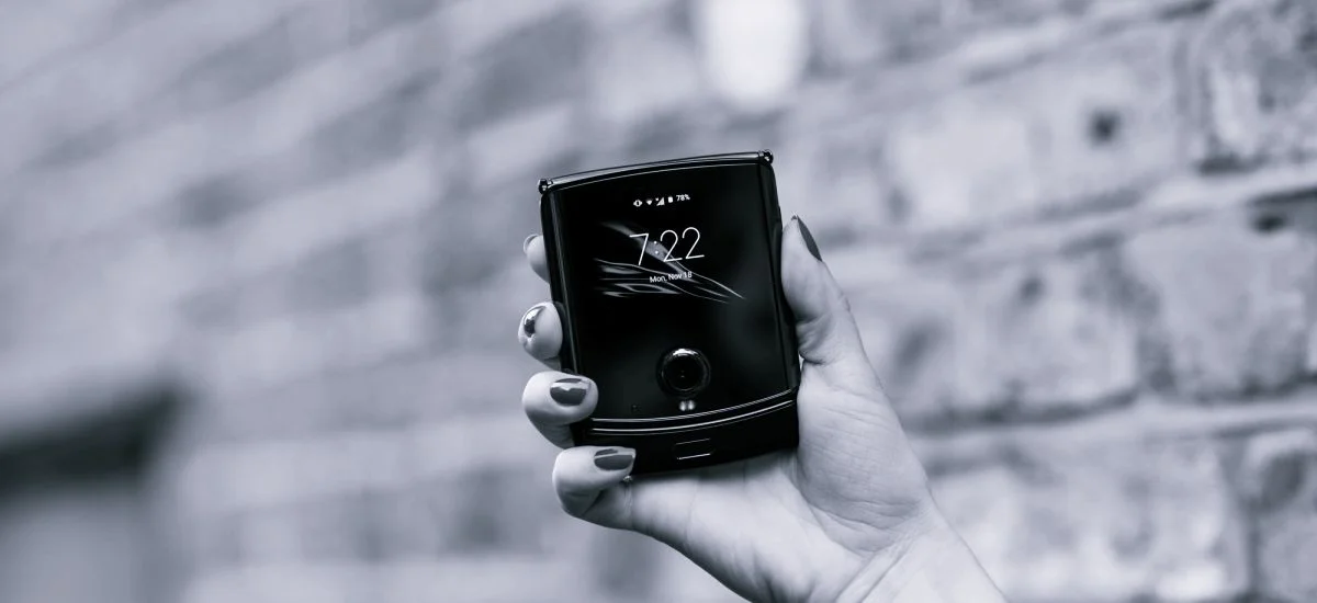 7:0 dla Samsunga Galaxy Z Flip. Motorola Razr nie ma z nim szans