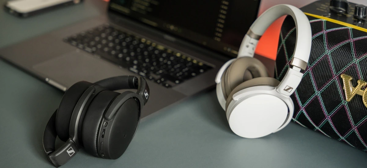 Jest dobrze, ale mogłoby być jeszcze lepiej. Sennheiser HD 450BT i HD350BT &#8211; recenzja