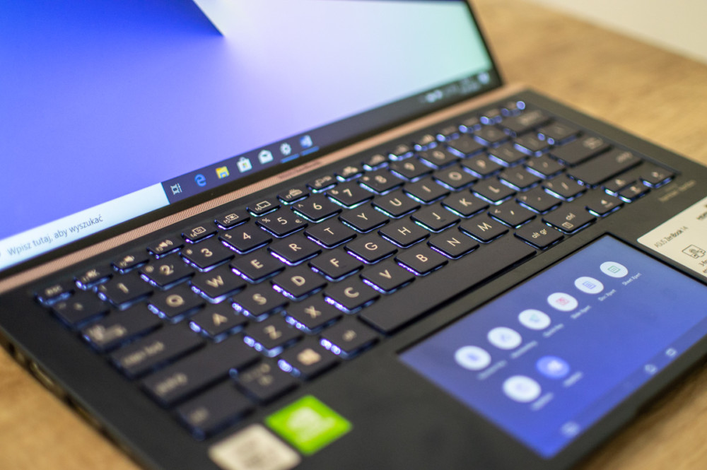zenbook 14 recenzja class="wp-image-1086909" 