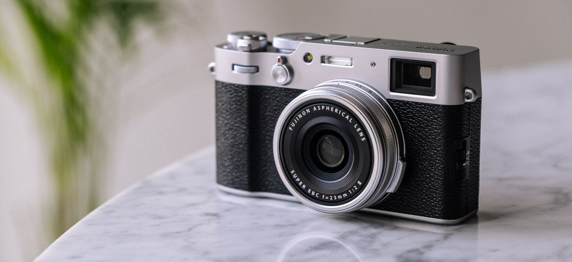 Fujifilm X100V