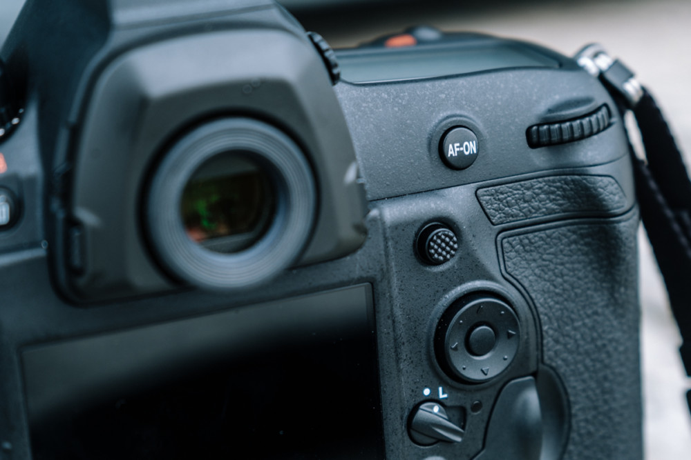 Nikon D6 class="wp-image-1086312" 