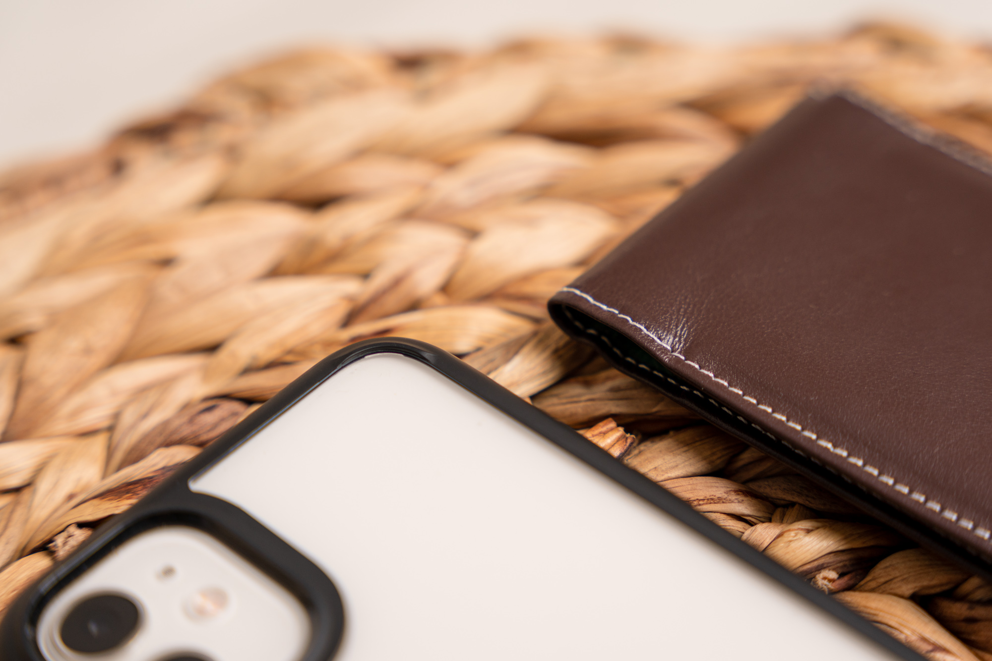 Manumi Card Holder opinie 