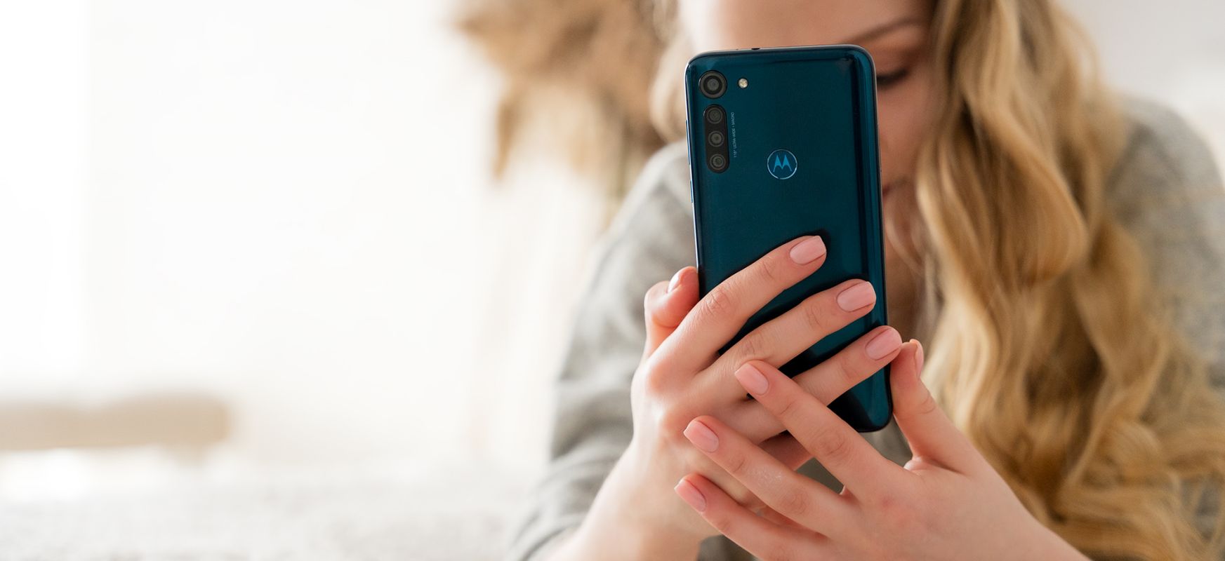 Motorola Moto G8 Power (prawie) wszystko robi dobrze - recenzja