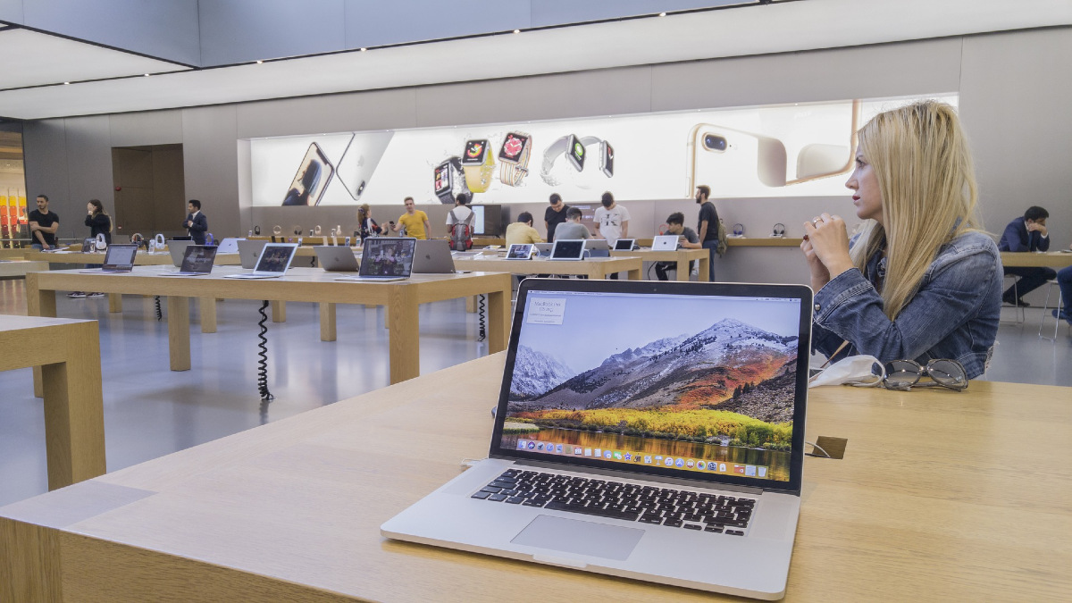 Apple Store z personalizacją zakupów dzięki nowej funkcji Dla Ciebie 