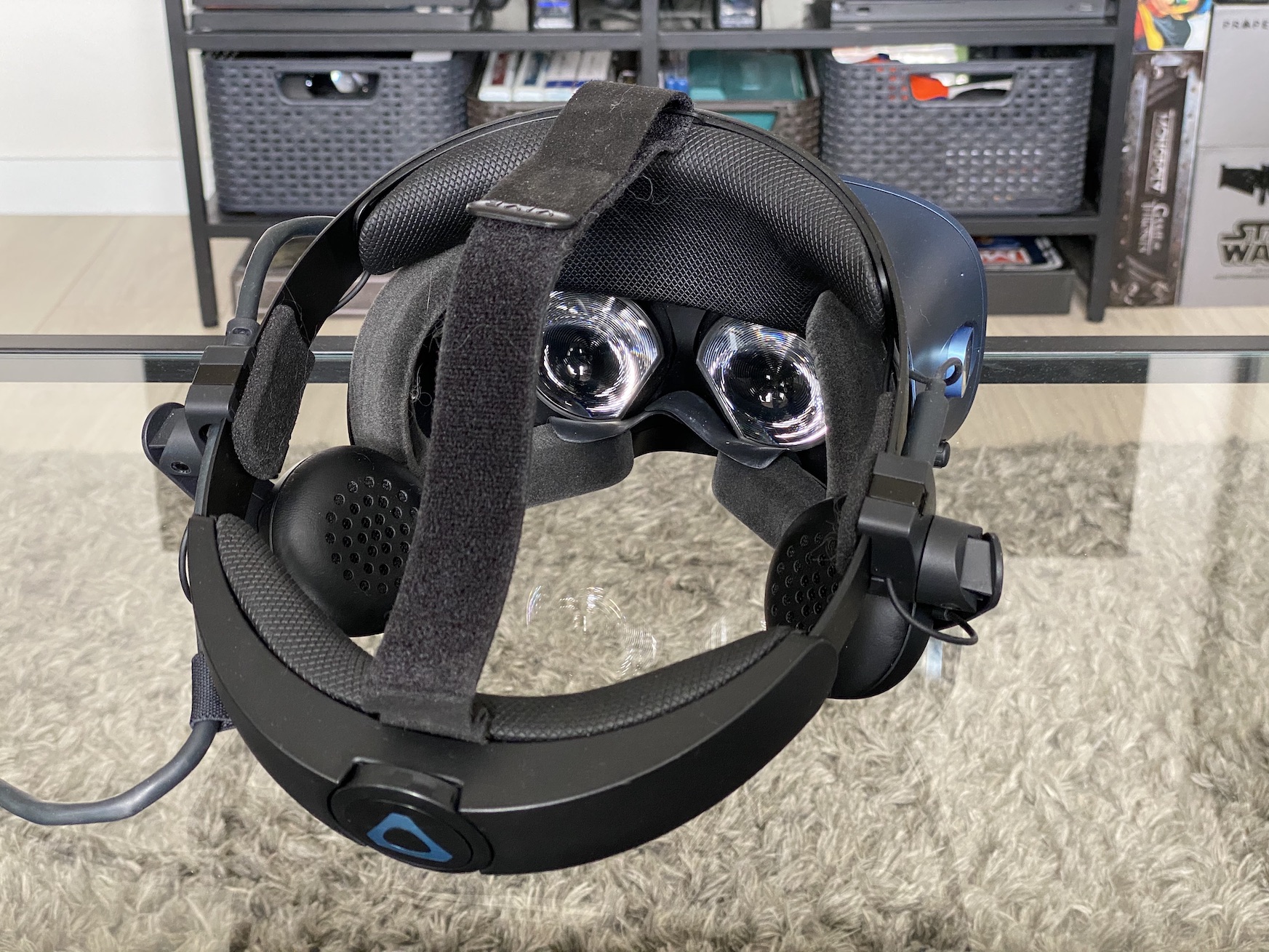 htc vive cosmos elite class="wp-image-1118125" 