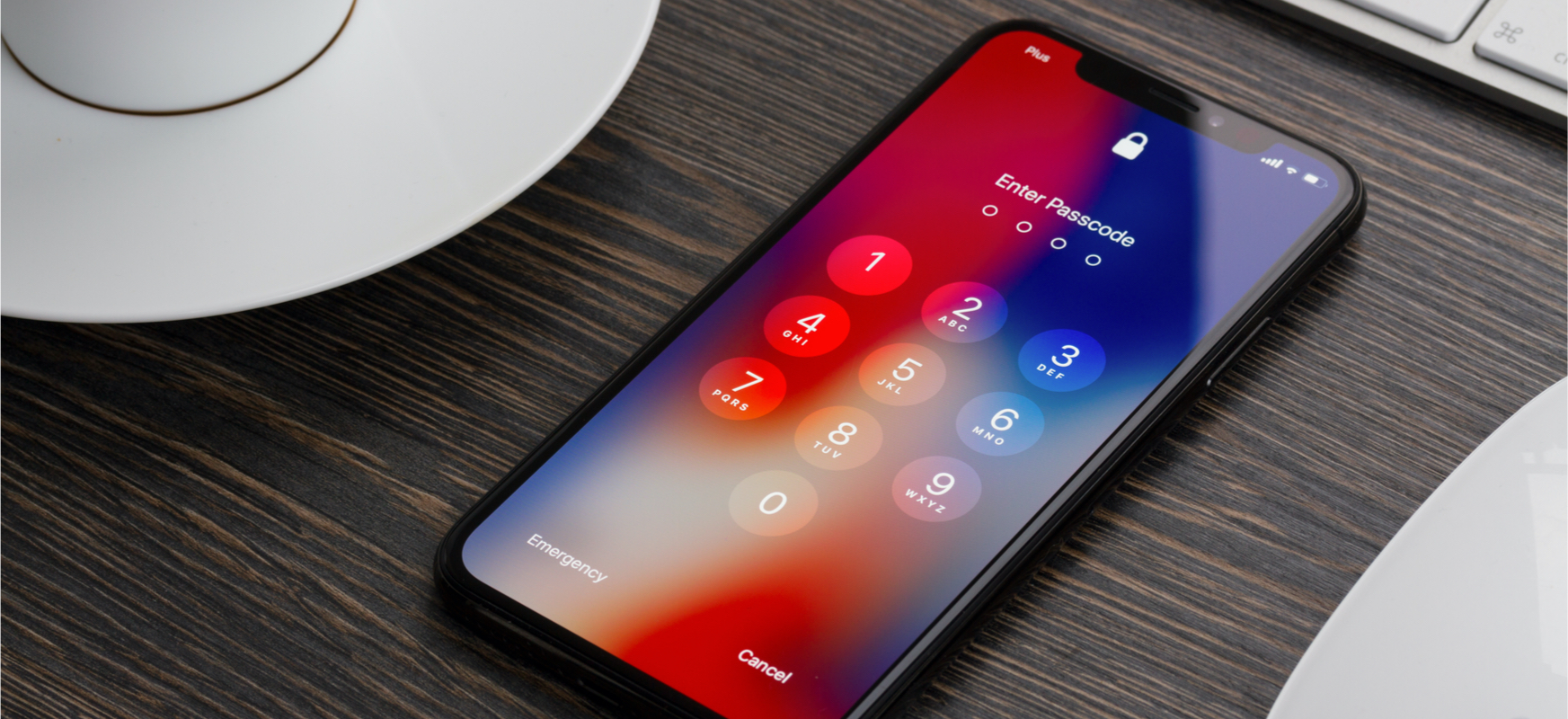 iPhone X prawie 3 lata później. Czy wciąż warto go kupić?