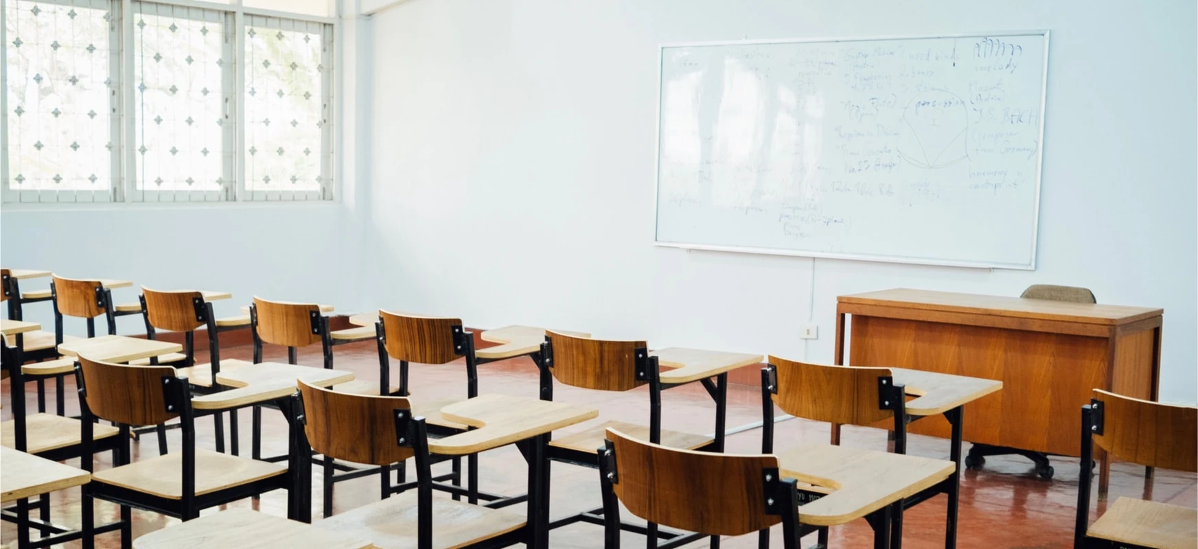 Szkoły pozostają zamknięte. Lekcje online odbywać się będą co najmniej do 10 kwietnia