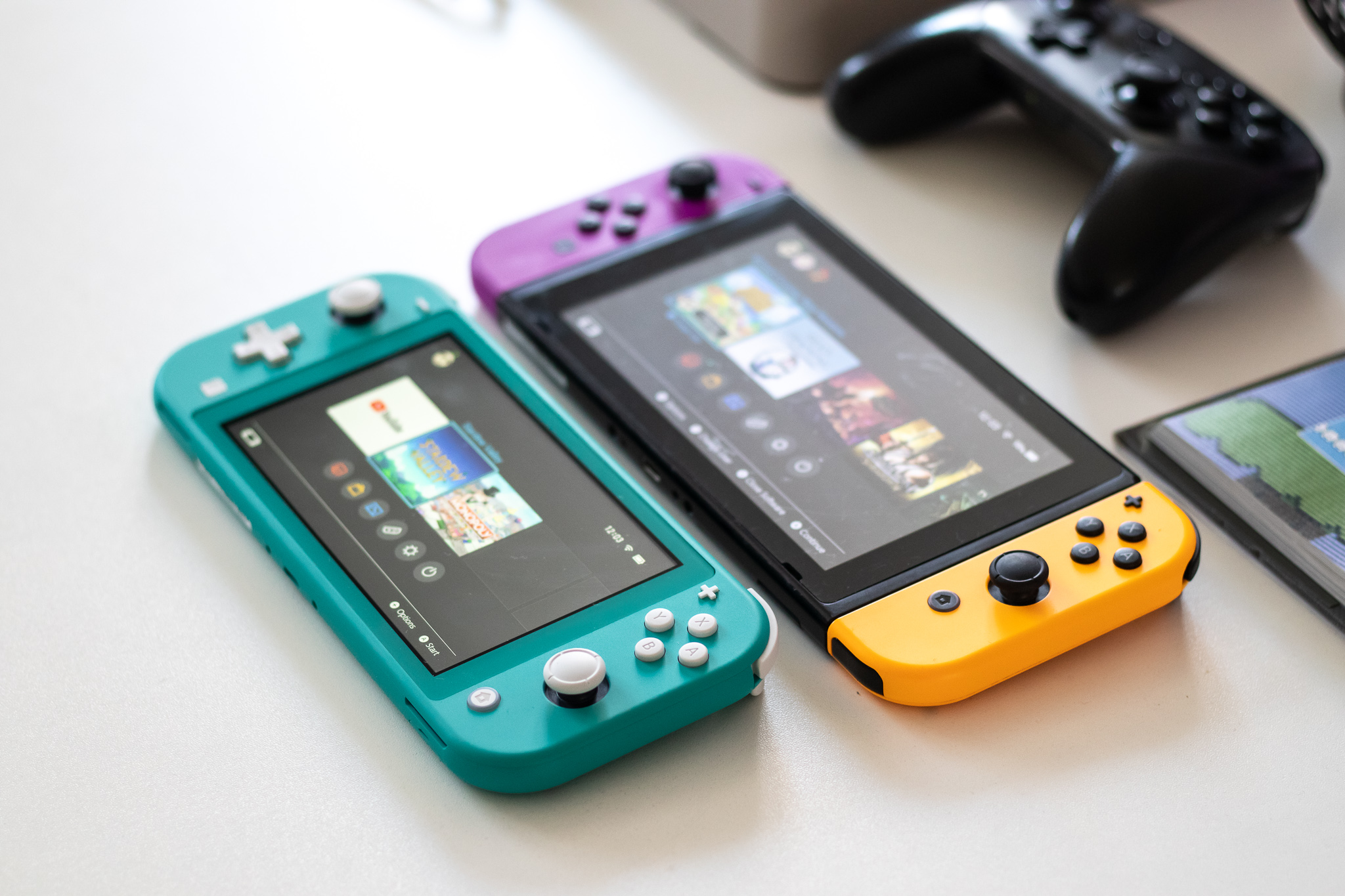 Nintendo Switch Lite kontra normalny. Różnice, o których mało kto wspomina