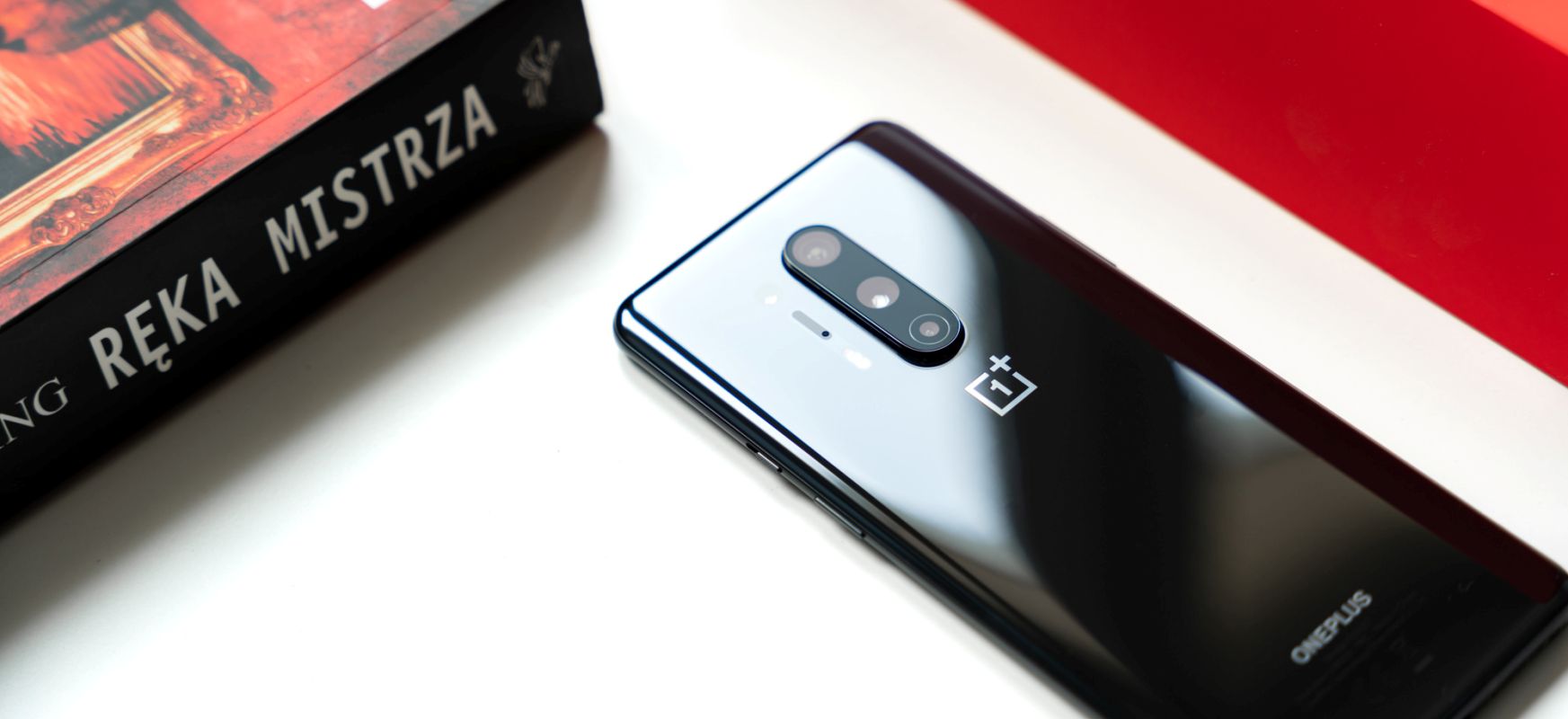 Skok do klasy premium. OnePlus 8 Pro &#8211; pierwsze wrażenia
