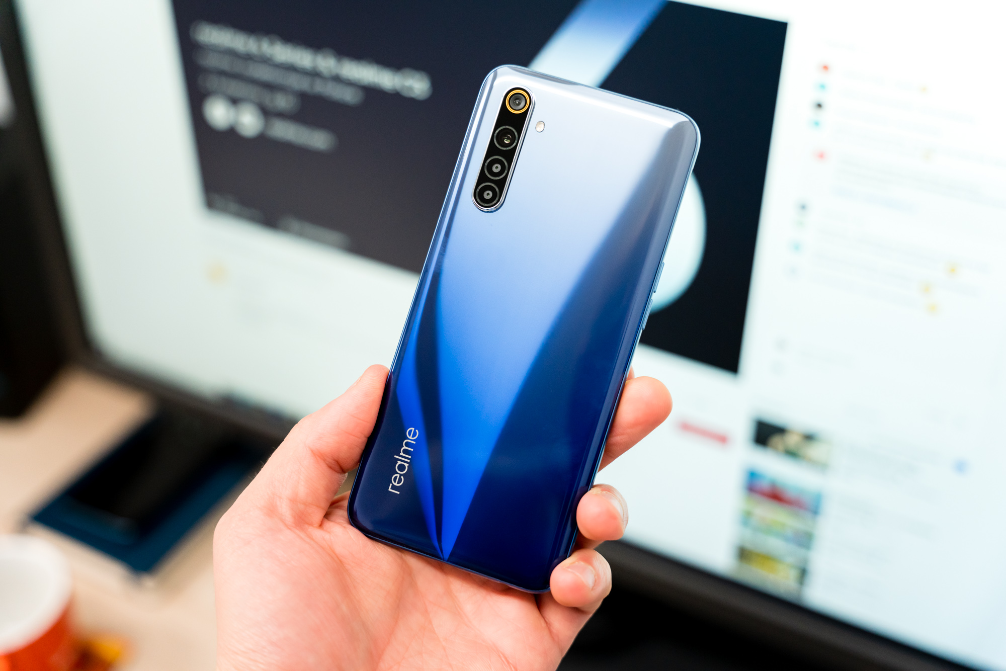 Realme 6 opinie class="wp-image-1119391" 