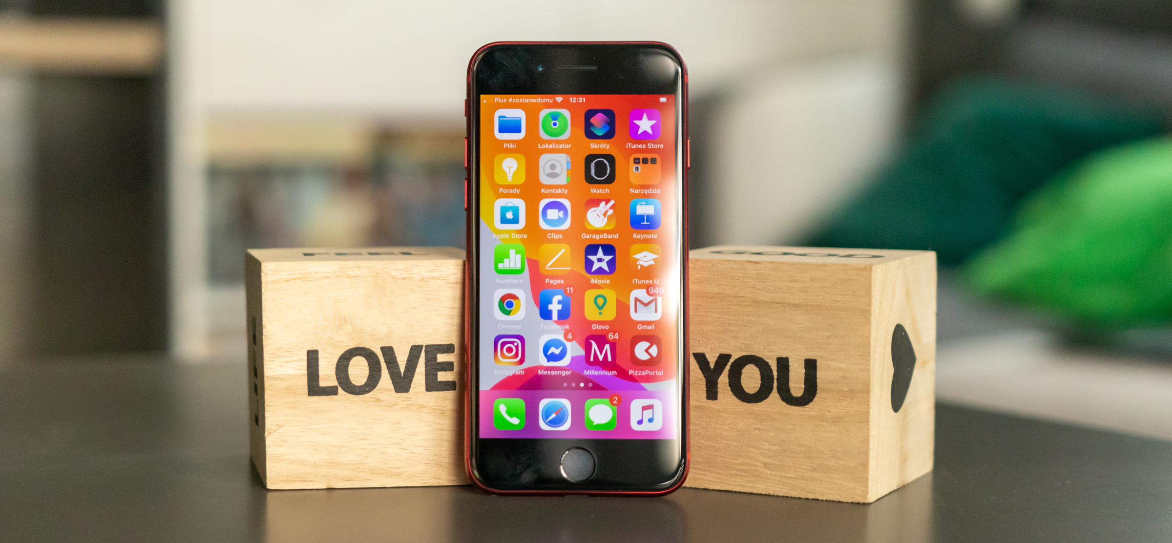 iphone-se-2020-opinie-czy-warto-apple-8 class="wp-image-1133707" 