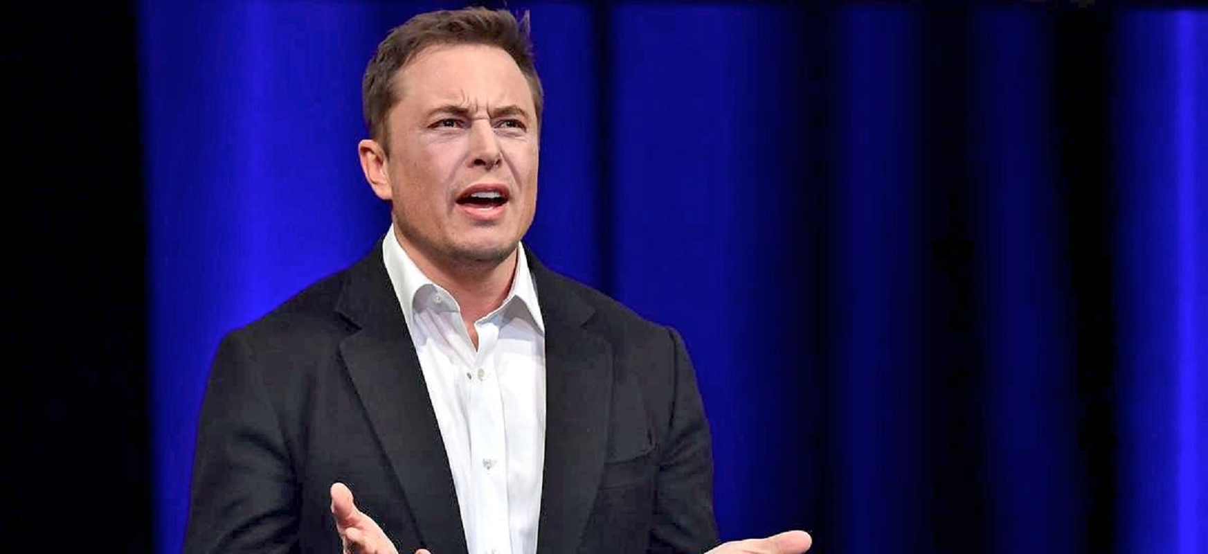 Elon Musk mówi: Facebook ssie!