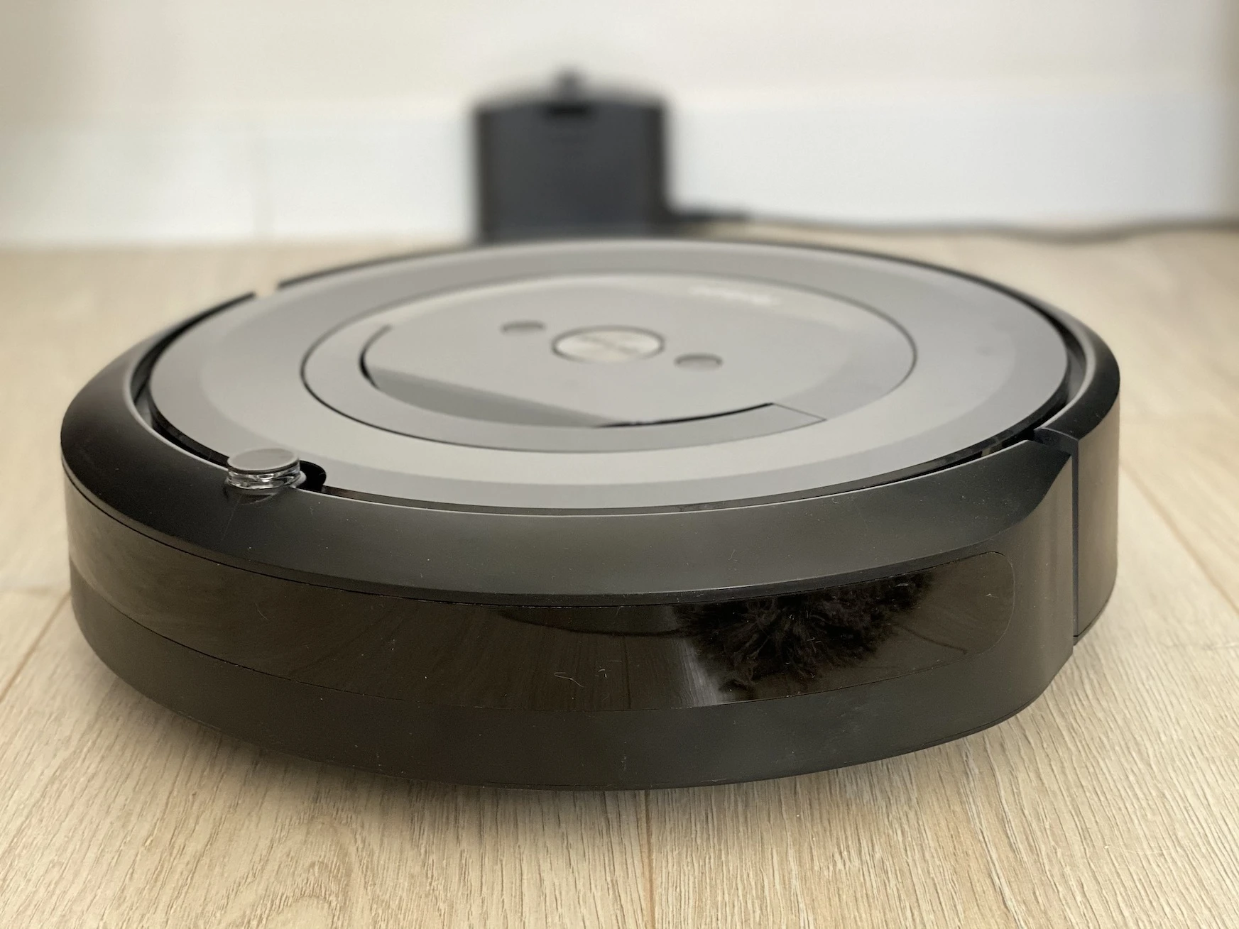 irobot roomba e5 odkurzacz class="wp-image-1140619" 