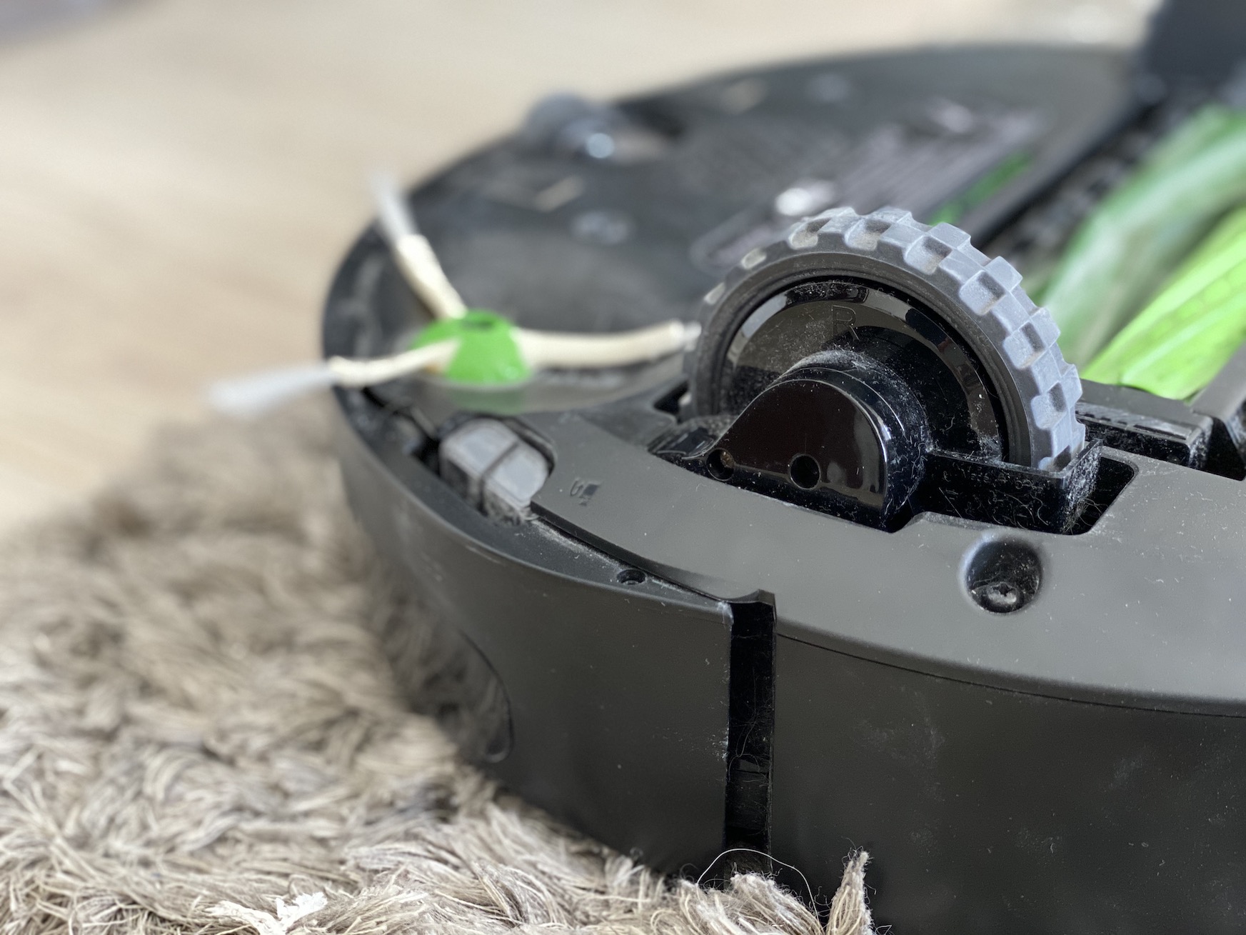 irobot roomba e5 odkurzacz class="wp-image-1140631" 