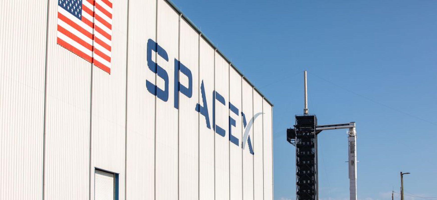 Elon Musk wstrzymuje oddech. SpaceX zabierze w kosmos astronautów