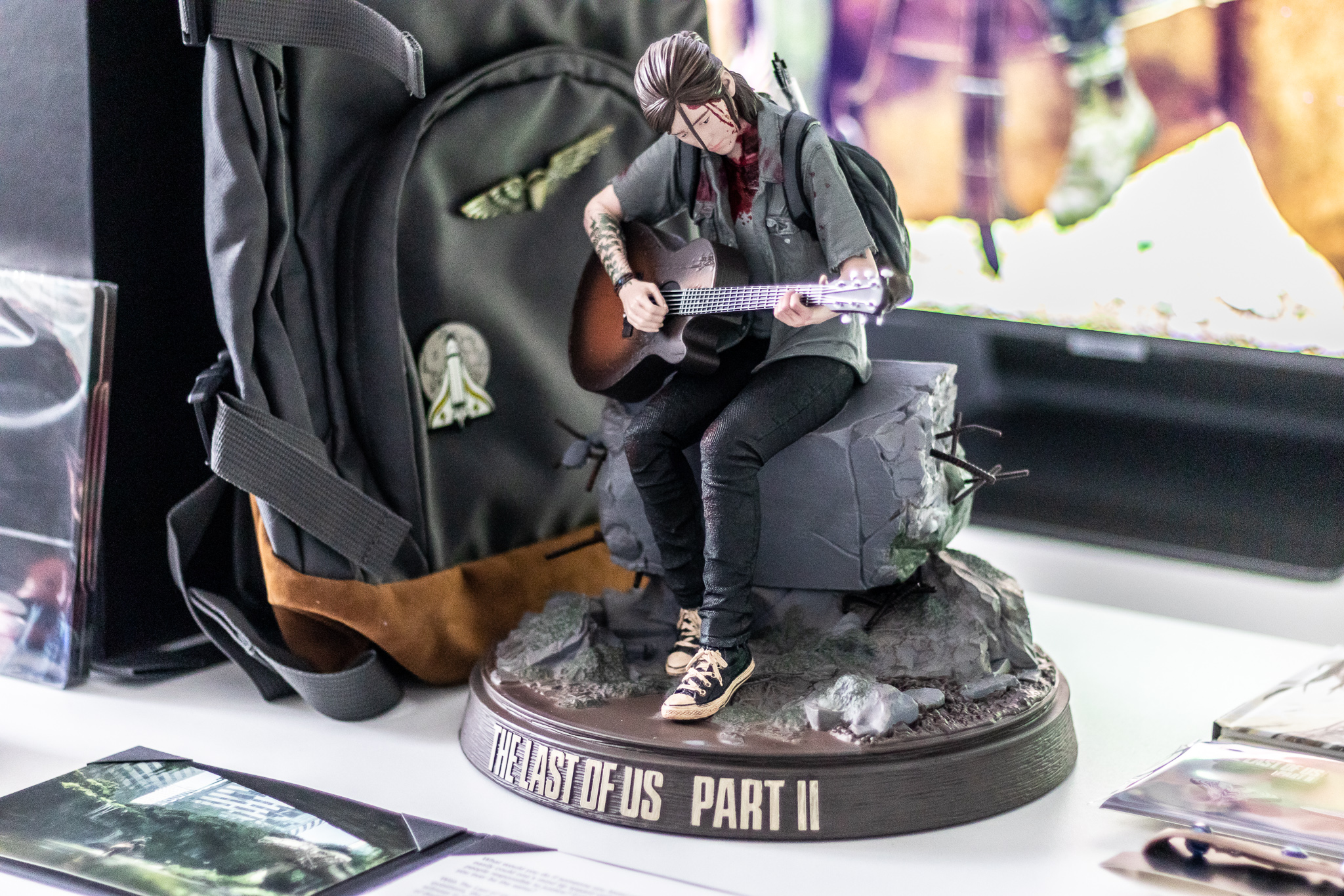 Piękny zestaw The Last Of Us Part II Edycja Ellie z bliska