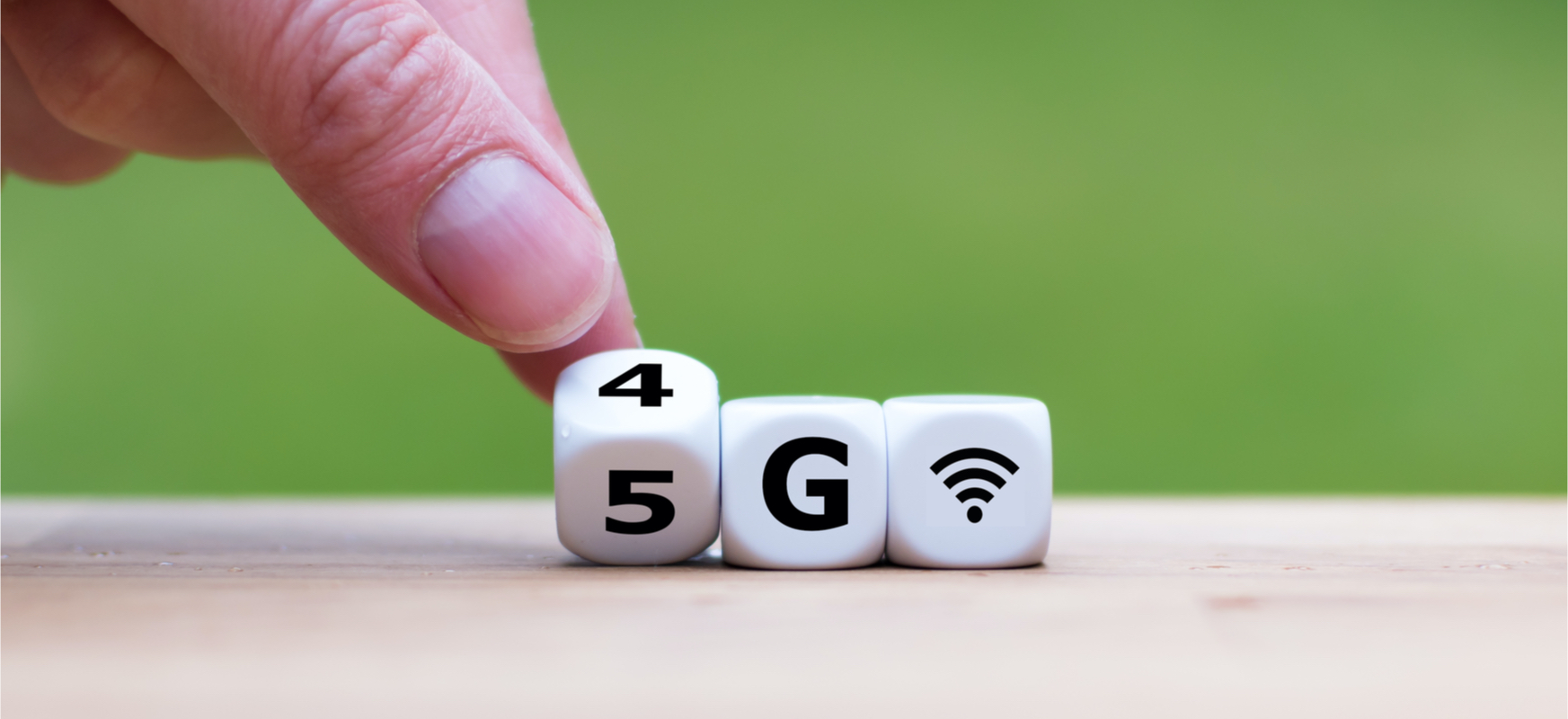 Operatorzy zrobili z 5G w Polsce luksus dla wybranych. Wyszło im z Excela, że to się opłaci