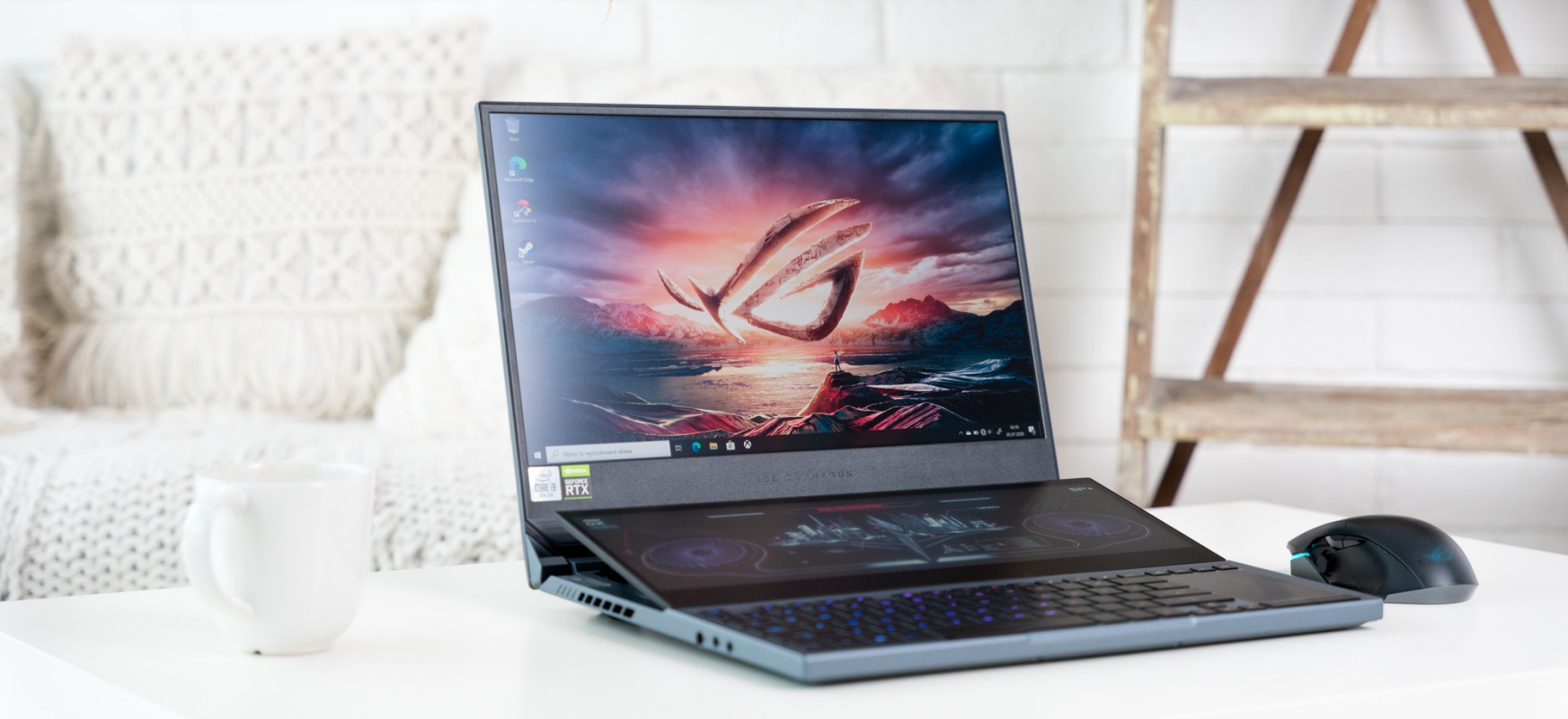 Asus ROG Zephyrus Duo 15. Spędziłem z nim tydzień i chcę o tym opowiedzieć