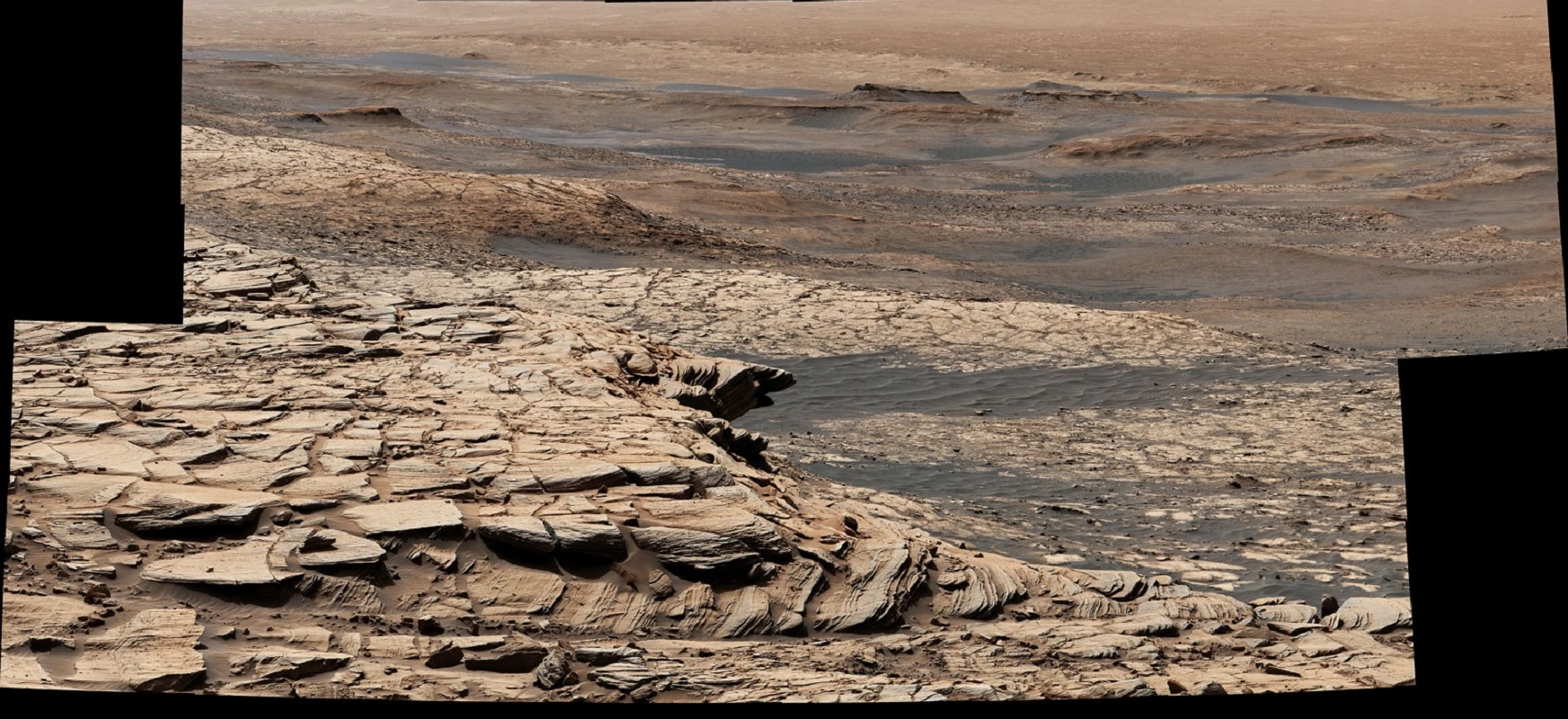 Łazik Curiosity zaczyna wakacyjny trekking. Pokona prawie 2 kilometry