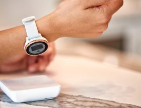Pekao ze wsparciem kart Visa w Garmin Pay i Fitbit Pay. Jak skorzystać?