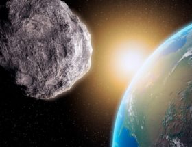 Kilkaset kilometrów od Polski uderzy 140-metrowa planetoida. Naukowcy robią symulację armageddonu