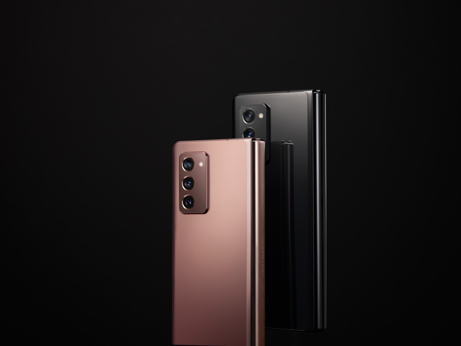 Samsung Galaxy Z Fold 2 class="wp-image-1408613"