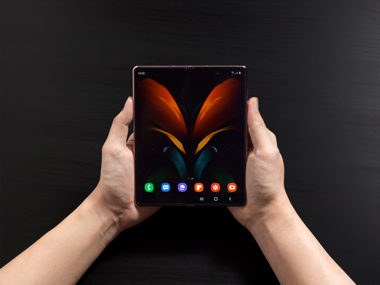 Samsung Galaxy Z Fold 2 class="wp-image-1408622"