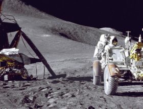 Nagrania z misji Apollo w nowoczesnym wydaniu. Obejrzyj, jak naprawdę wyglądał pobyt astronautów na Księżycu