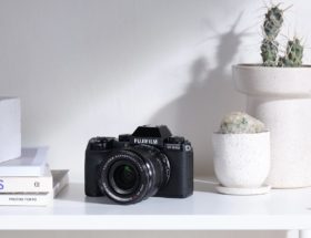 Fujifilm X-S10
