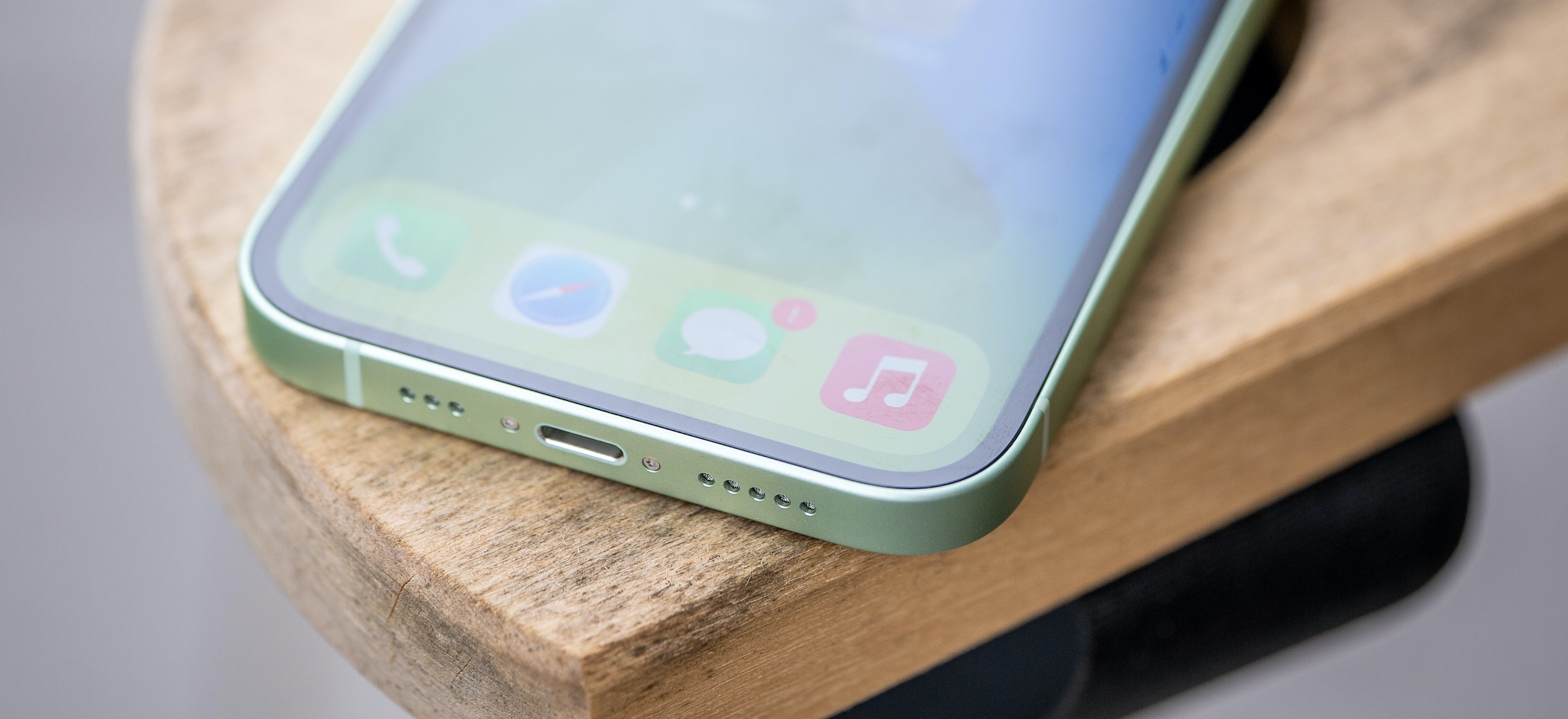 iphone-12-otwieracz-4