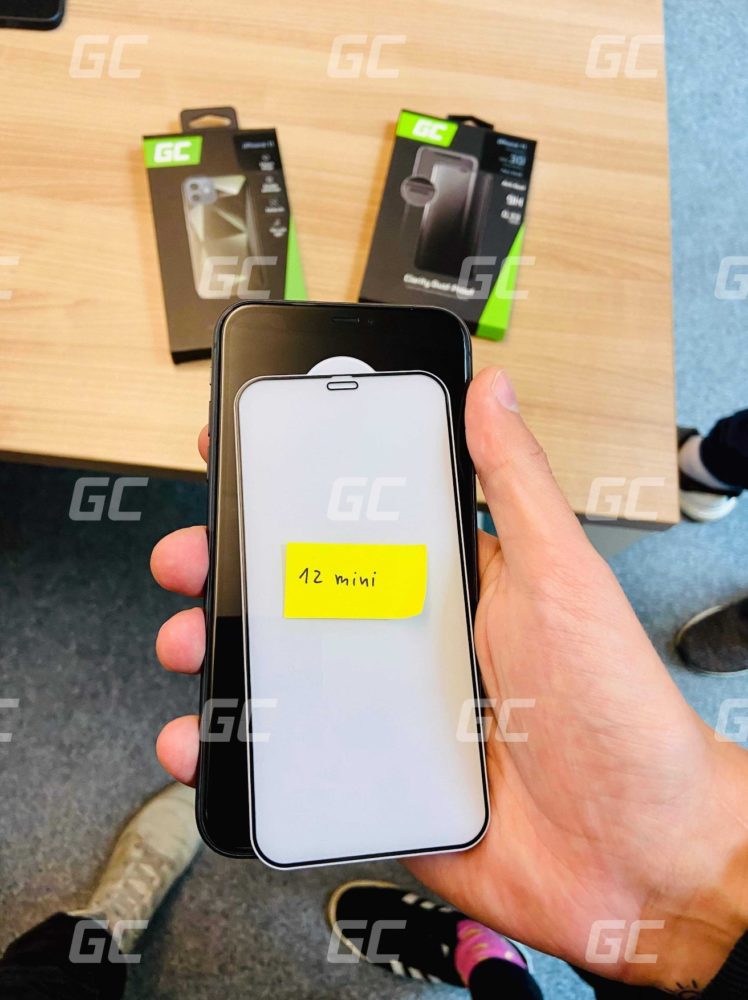 iphone 12 szklo ochronne green cell 1