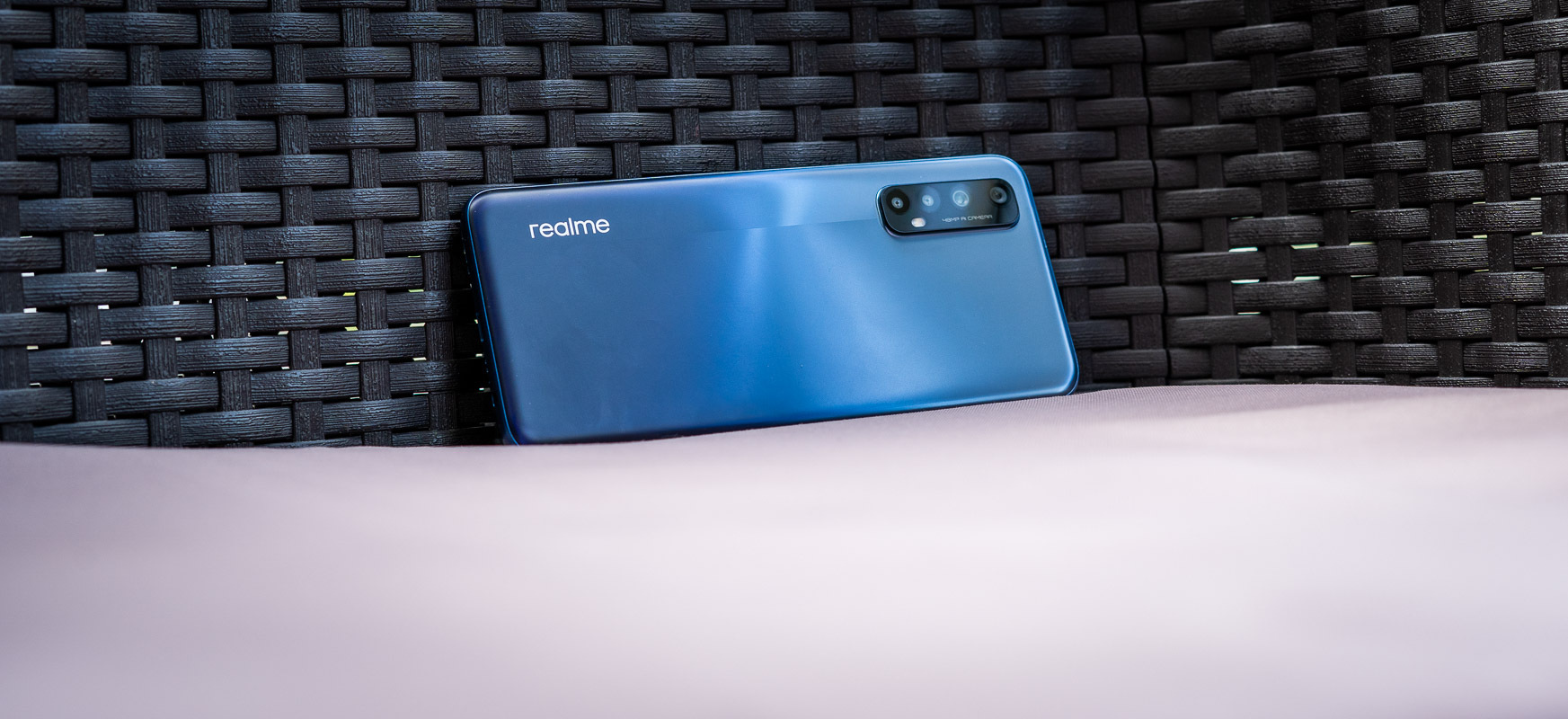 Gdybym miał dziecko, kupiłbym mu ten smartfon. realme 7 - recenzja