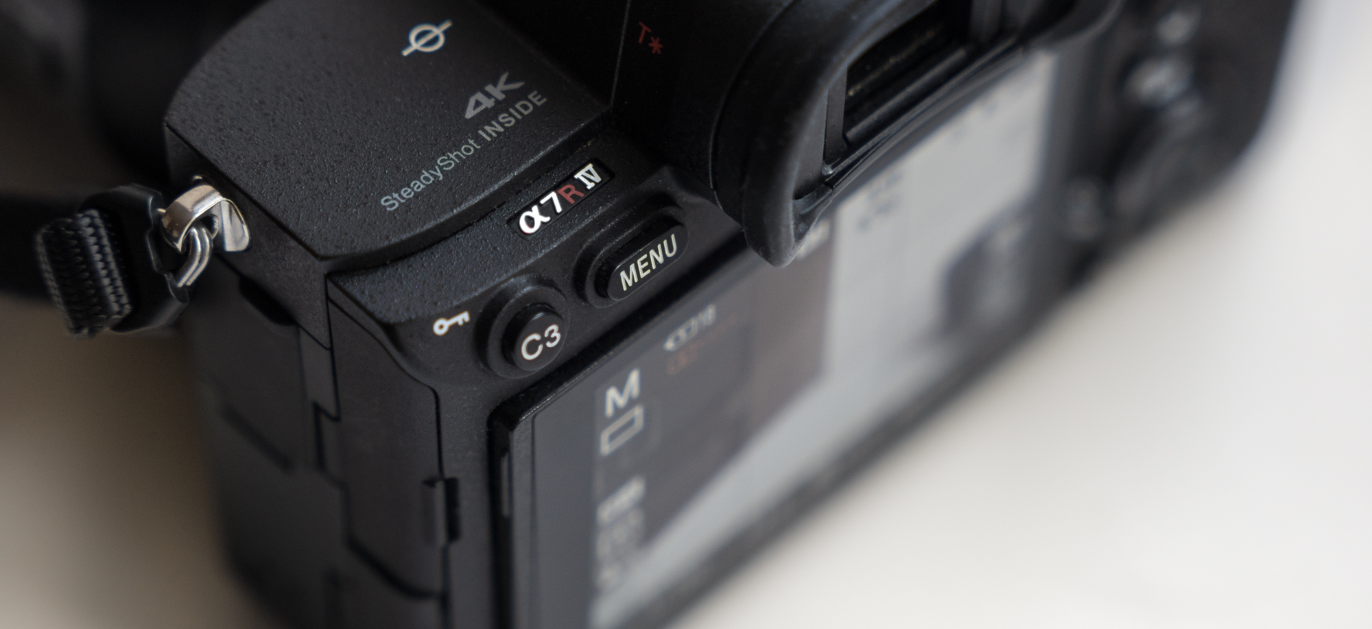 Sprawdziłem, czy w 2020 r. nadal warto kupić aparat Sony A7rIV