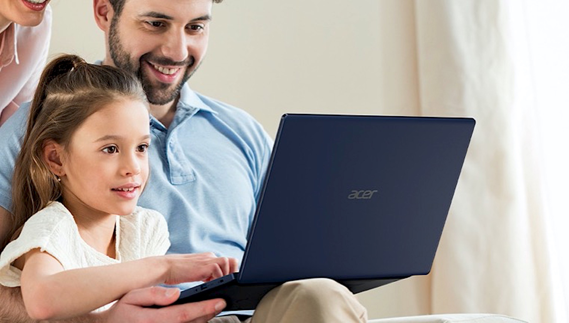Tani laptop dla ucznia i do domu - przegląd
