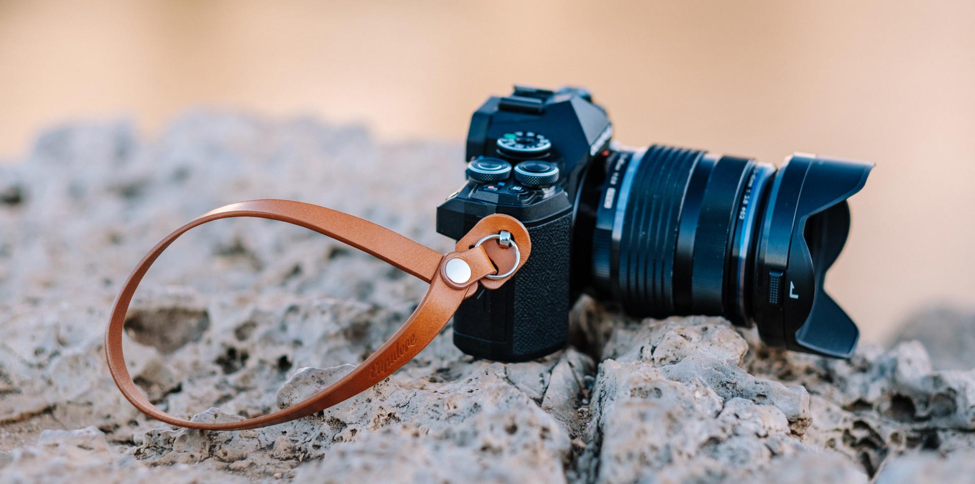 Polskie skórzane paski fotograficzne Eupidere. Doskonały wybór, choć nie dla każdego