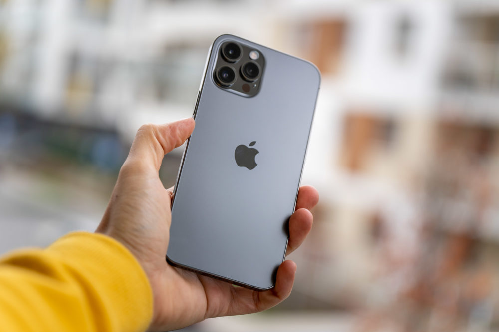 iphone-12-pro-max-52 class="wp-image-1495916"