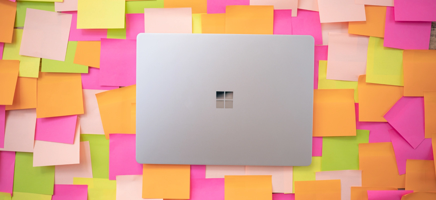 Czy znasz się na Windowsie 10?  Wygraj Microsoft Surface Laptop Go!