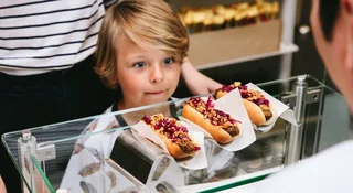 Bezmięsna IKEA coraz bliżej. Meblowy gigant zapowiada ogromne zmiany w menu swoich restauracji
