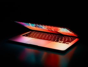 Komputery Apple z procesorem M1 z perspektywy software developmentu