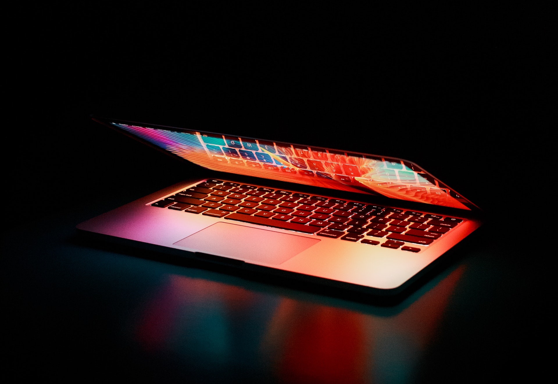 Nowy MacBook Pro to powrót do przeszłości. Wróci MagSafe i nie tylko