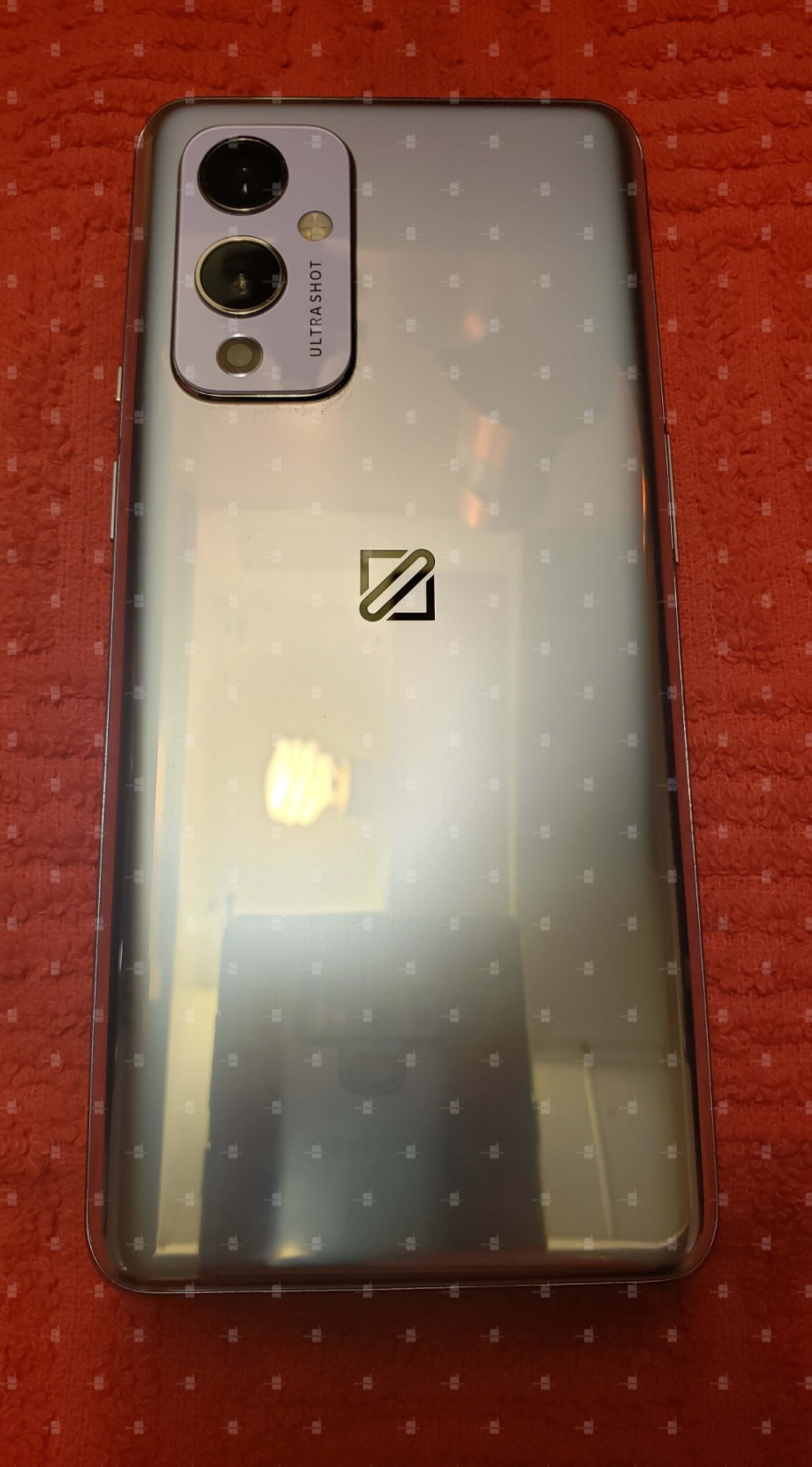 OnePlus 9 class="wp-image-1529015"