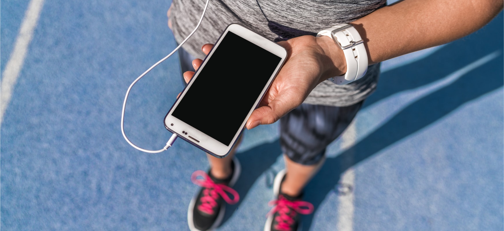 Futerał opaska na smartfon do biegania: Spigen A700 Sport Amrmband 6.9