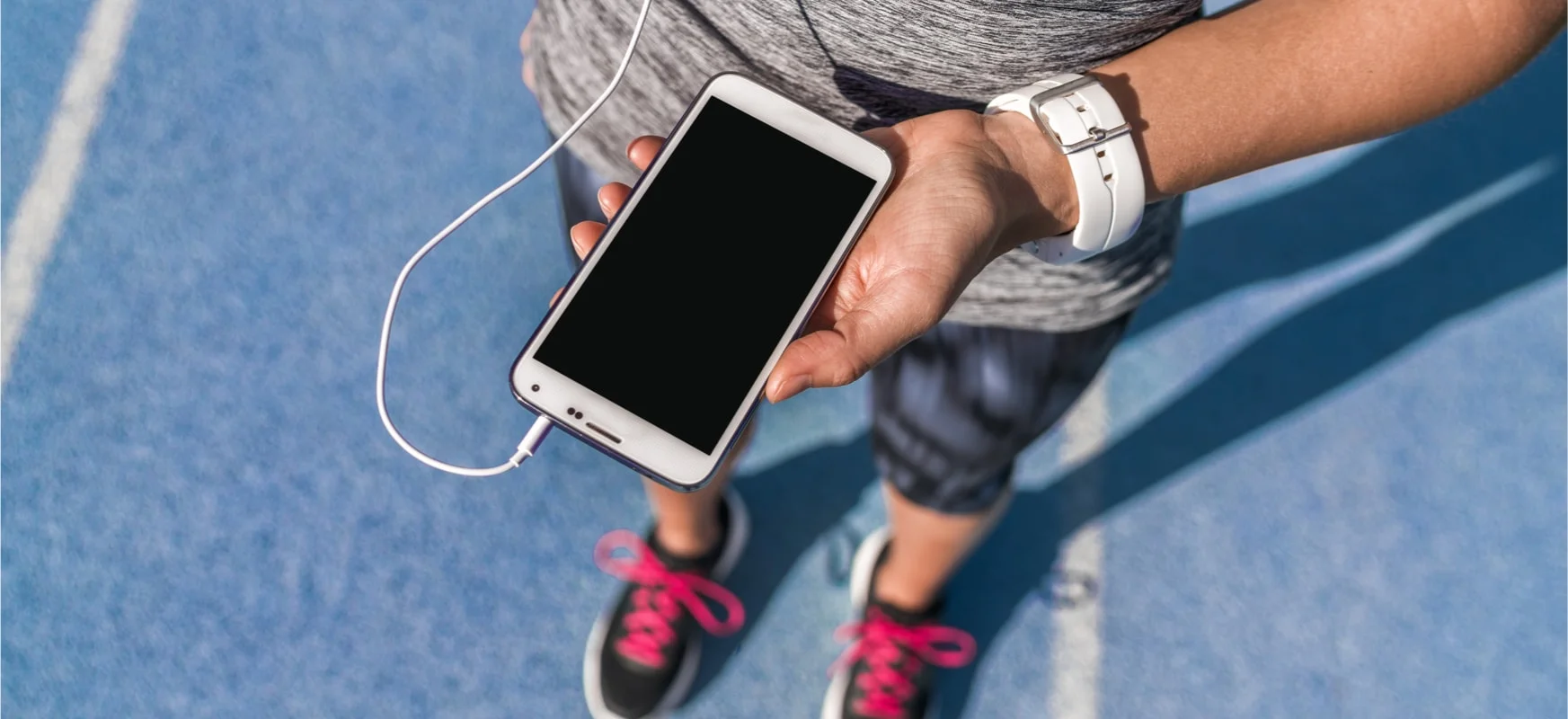 Futerał opaska na smartfon do biegania: Spigen A700 Sport Amrmband 6.9